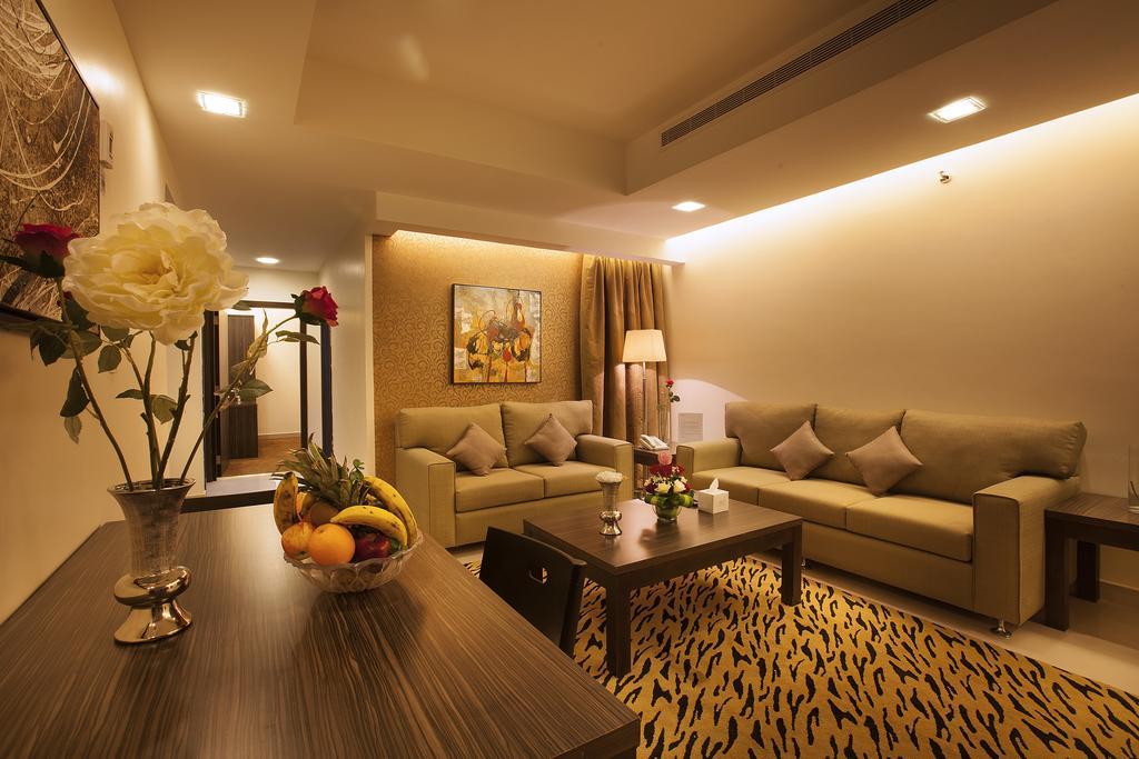 Hayat Watheer For Serviced Apartment Dammam Bagian luar foto