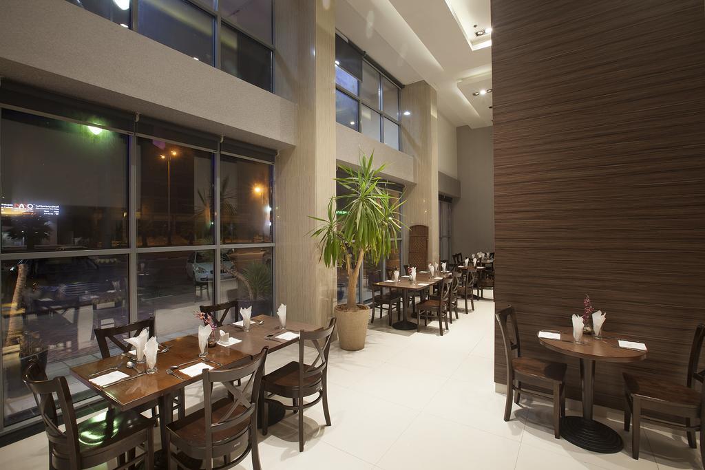 Hayat Watheer For Serviced Apartment Dammam Bagian luar foto